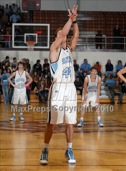 Thumbnail 3 in Pinckneyville vs Hamilton County  (Benton Invitational Tournament) photogallery.