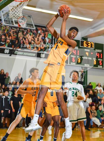 Thumbnail 1 in Sunnyside @ St. Mary's (CIF D2 Round 1 Playoff) photogallery.