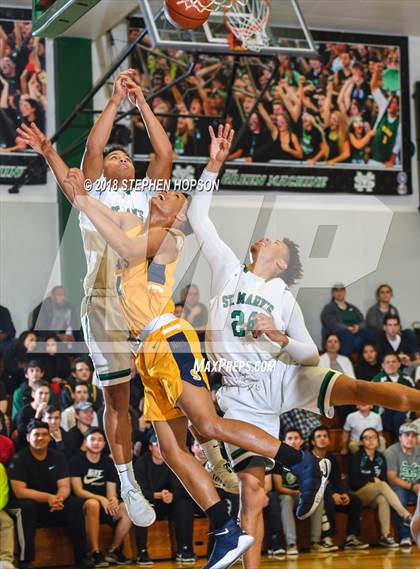 Thumbnail 3 in Sunnyside @ St. Mary's (CIF D2 Round 1 Playoff) photogallery.