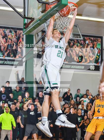 Thumbnail 3 in Sunnyside @ St. Mary's (CIF D2 Round 1 Playoff) photogallery.