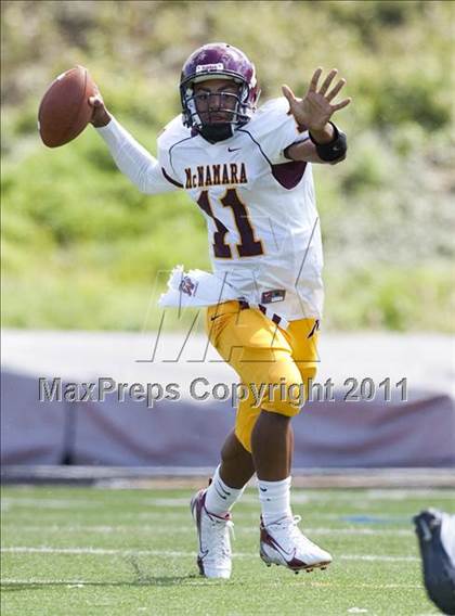 Thumbnail 2 in Bishop McNamara vs. Mount St. Joseph (I-95 Kickoff Classic) photogallery.