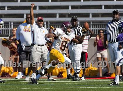 Thumbnail 1 in Bishop McNamara vs. Mount St. Joseph (I-95 Kickoff Classic) photogallery.
