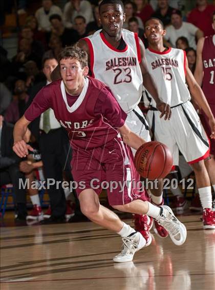Thumbnail 3 in Sacred Heart Prep vs. Salesian (CIF D4 NorCal Regional Final) photogallery.