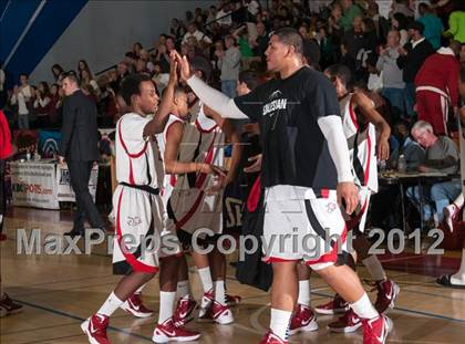 Thumbnail 3 in Sacred Heart Prep vs. Salesian (CIF D4 NorCal Regional Final) photogallery.