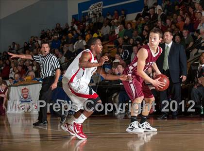Thumbnail 2 in Sacred Heart Prep vs. Salesian (CIF D4 NorCal Regional Final) photogallery.