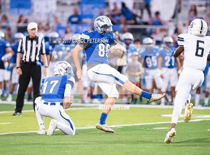 Thumbnail 1 in Los Osos @ Alta Loma photogallery.