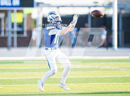 Thumbnail 1 in Los Osos @ Alta Loma photogallery.