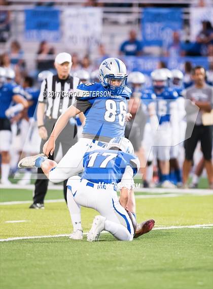 Thumbnail 3 in Los Osos @ Alta Loma photogallery.