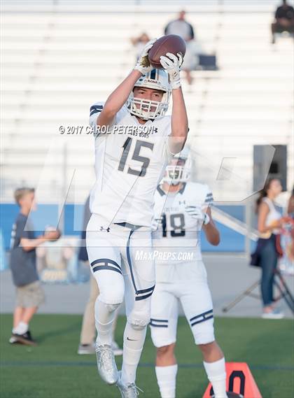 Thumbnail 1 in Los Osos @ Alta Loma photogallery.