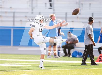 Thumbnail 3 in Los Osos @ Alta Loma photogallery.