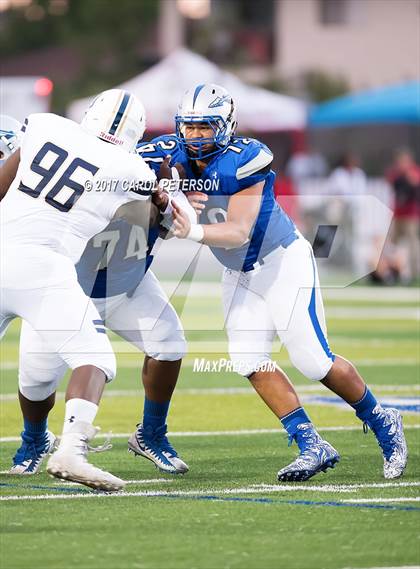 Thumbnail 3 in Los Osos @ Alta Loma photogallery.