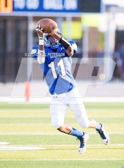 Thumbnail 3 in Los Osos @ Alta Loma photogallery.