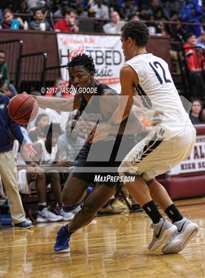 Thumbnail 3 in Southwest Christian Academy vs. Hamilton Heights Christian Academy (Hotbed Classic) photogallery.