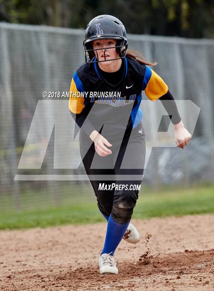 Thumbnail 1 in Reed vs. Lincoln (Preseason Tournament) photogallery.