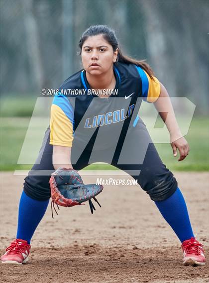 Thumbnail 2 in Reed vs. Lincoln (Preseason Tournament) photogallery.