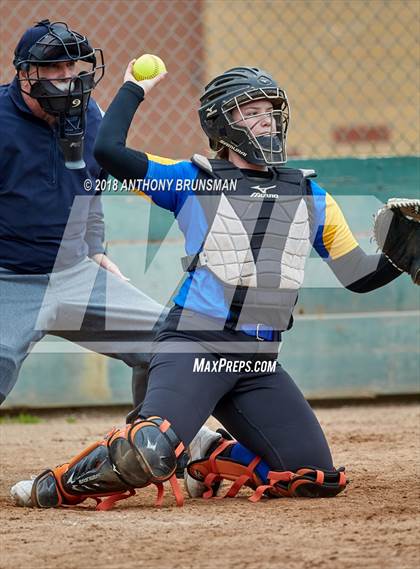 Thumbnail 2 in Reed vs. Lincoln (Preseason Tournament) photogallery.