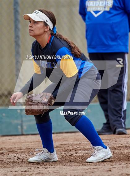 Thumbnail 3 in Reed vs. Lincoln (Preseason Tournament) photogallery.
