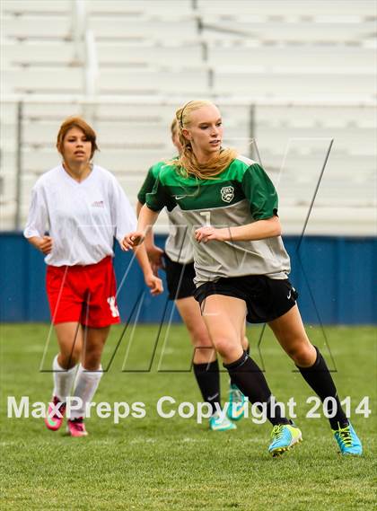 Thumbnail 1 in D'Evelyn @ Arvada photogallery.
