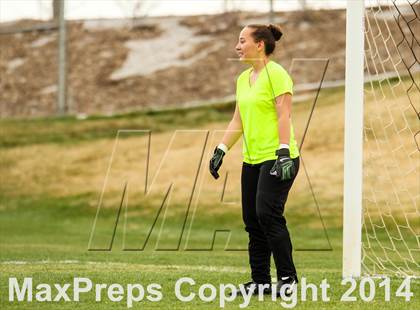 Thumbnail 3 in D'Evelyn @ Arvada photogallery.