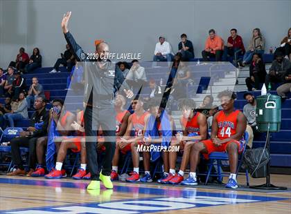 Thumbnail 3 in Bartow vs Don Bosco Prep (Rotary Roundball Classic) photogallery.