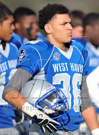 Thumbnail 2 in Fairfield Prep vs. West Haven (CIAC Class LL Semifinal) photogallery.