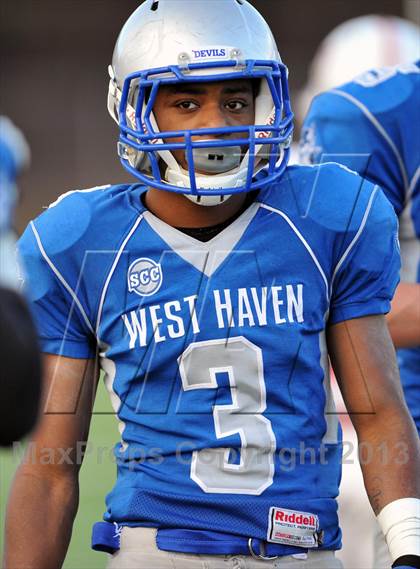 Thumbnail 2 in Fairfield Prep vs. West Haven (CIAC Class LL Semifinal) photogallery.