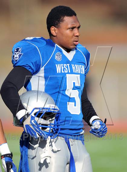 Thumbnail 1 in Fairfield Prep vs. West Haven (CIAC Class LL Semifinal) photogallery.
