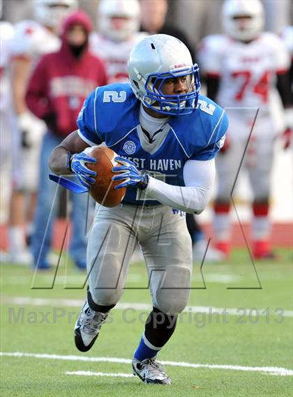 Thumbnail 3 in Fairfield Prep vs. West Haven (CIAC Class LL Semifinal) photogallery.