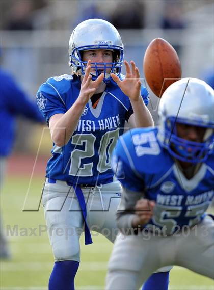 Thumbnail 2 in Fairfield Prep vs. West Haven (CIAC Class LL Semifinal) photogallery.