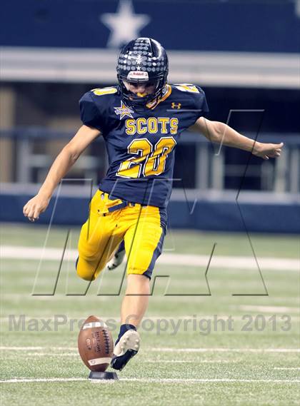 Thumbnail 2 in Highland Park vs. Kimball (UIL 4A Area Playoff) photogallery.