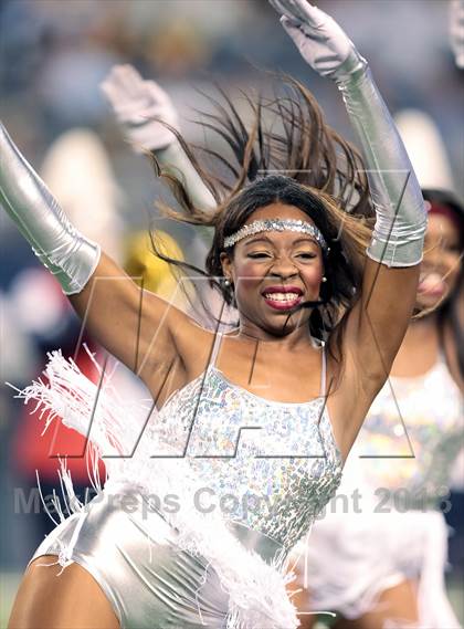 Thumbnail 1 in Highland Park vs. Kimball (UIL 4A Area Playoff) photogallery.