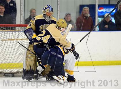 Thumbnail 1 in Notre Dame-Fairfield vs. Simsbury (CIAC Division I First Round) photogallery.