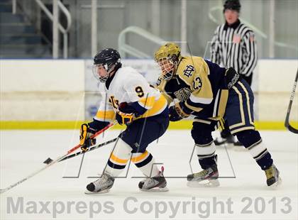 Thumbnail 2 in Notre Dame-Fairfield vs. Simsbury (CIAC Division I First Round) photogallery.