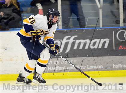 Thumbnail 3 in Notre Dame-Fairfield vs. Simsbury (CIAC Division I First Round) photogallery.