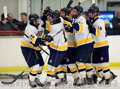 Thumbnail 2 in Notre Dame-Fairfield vs. Simsbury (CIAC Division I First Round) photogallery.