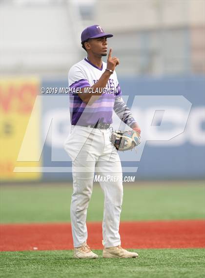 Thumbnail 1 in PSAL Section 12 Exceptional Senior Game photogallery.