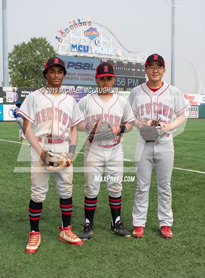 Thumbnail 2 in PSAL Section 12 Exceptional Senior Game photogallery.