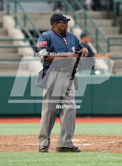 Thumbnail 1 in PSAL Section 12 Exceptional Senior Game photogallery.