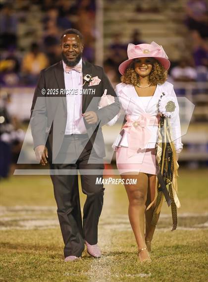 Thumbnail 3 in Iowa @ Leesville photogallery.