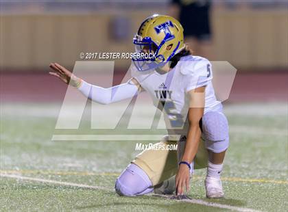 Thumbnail 3 in Tivy @ Seguin photogallery.