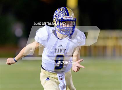 Thumbnail 3 in Tivy @ Seguin photogallery.
