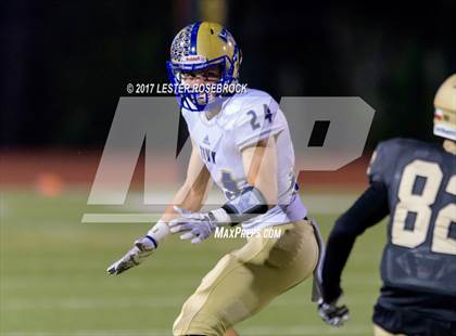 Thumbnail 3 in Tivy @ Seguin photogallery.