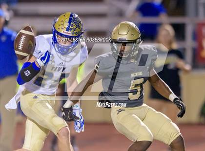 Thumbnail 3 in Tivy @ Seguin photogallery.