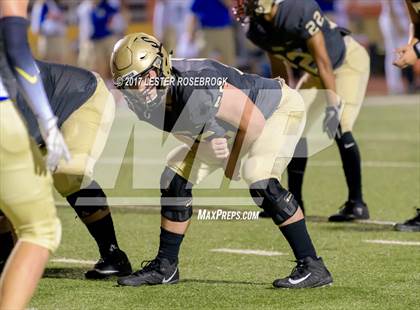 Thumbnail 3 in Tivy @ Seguin photogallery.