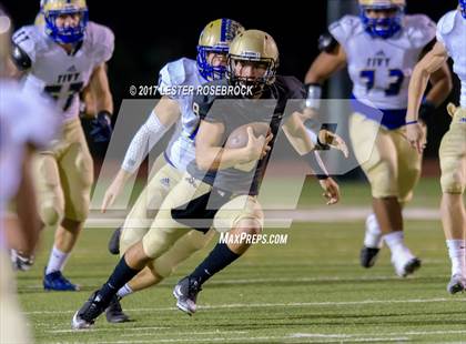 Thumbnail 2 in Tivy @ Seguin photogallery.