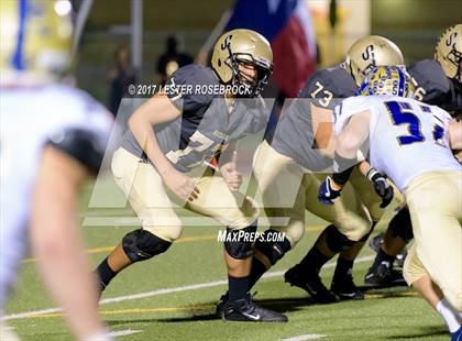 Thumbnail 3 in Tivy @ Seguin photogallery.