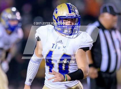 Thumbnail 2 in Tivy @ Seguin photogallery.