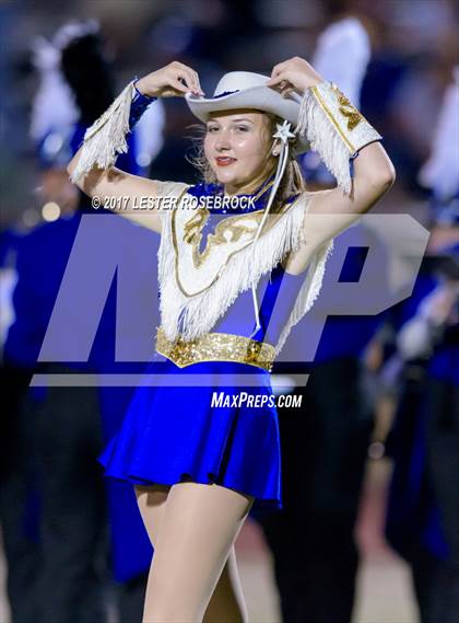Thumbnail 3 in Tivy @ Seguin photogallery.
