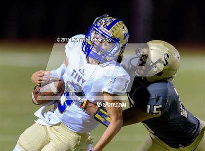 Thumbnail 3 in Tivy @ Seguin photogallery.