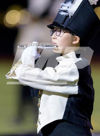 Thumbnail 2 in Tivy @ Seguin photogallery.